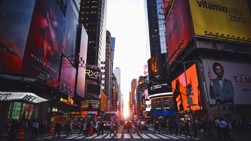 Manhattanhenge on Times Square
